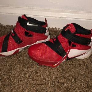 Kids Lebron soldier 9